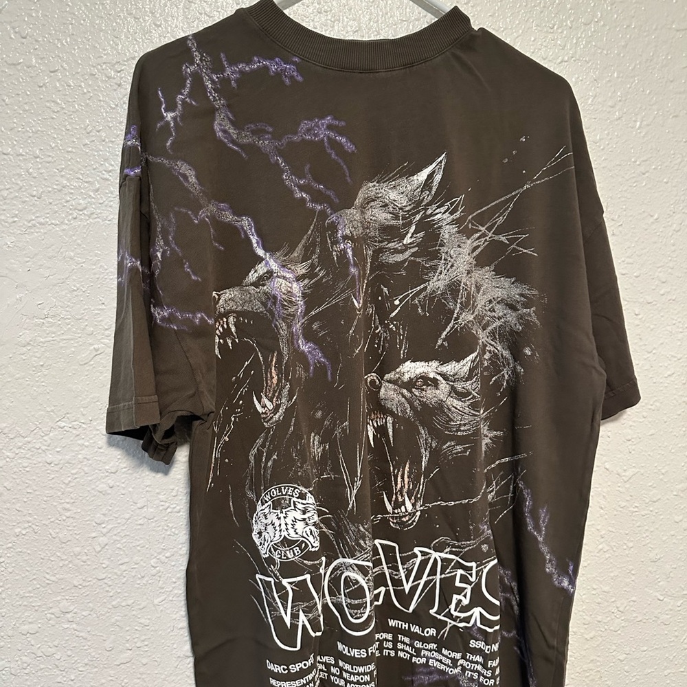Darc Sport Wolves T-Shirt sz Medium